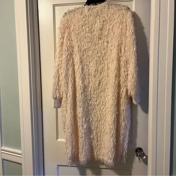 NWT Dolls Kill Acoa Long Feather Cardigan Size Large - Picture 4 of 4